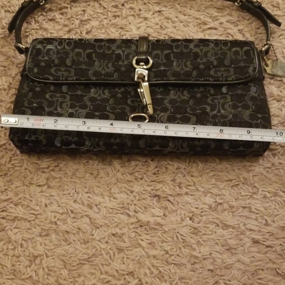 Handbag - Picture 7 of 8